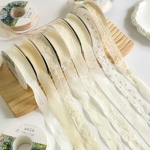 Beige bouquet ribbons
