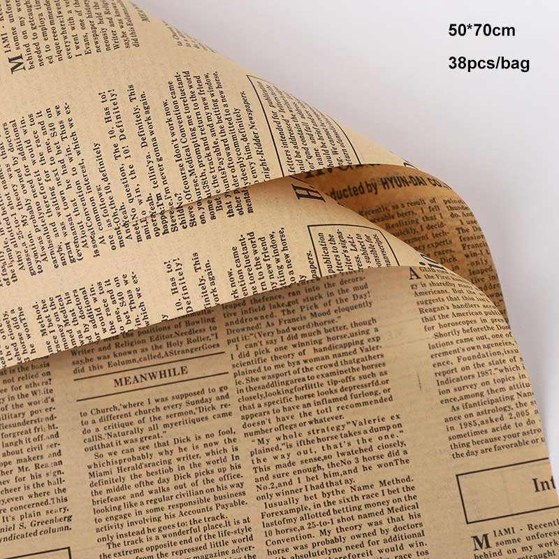 Newspaper bouquet wrap - Image 5