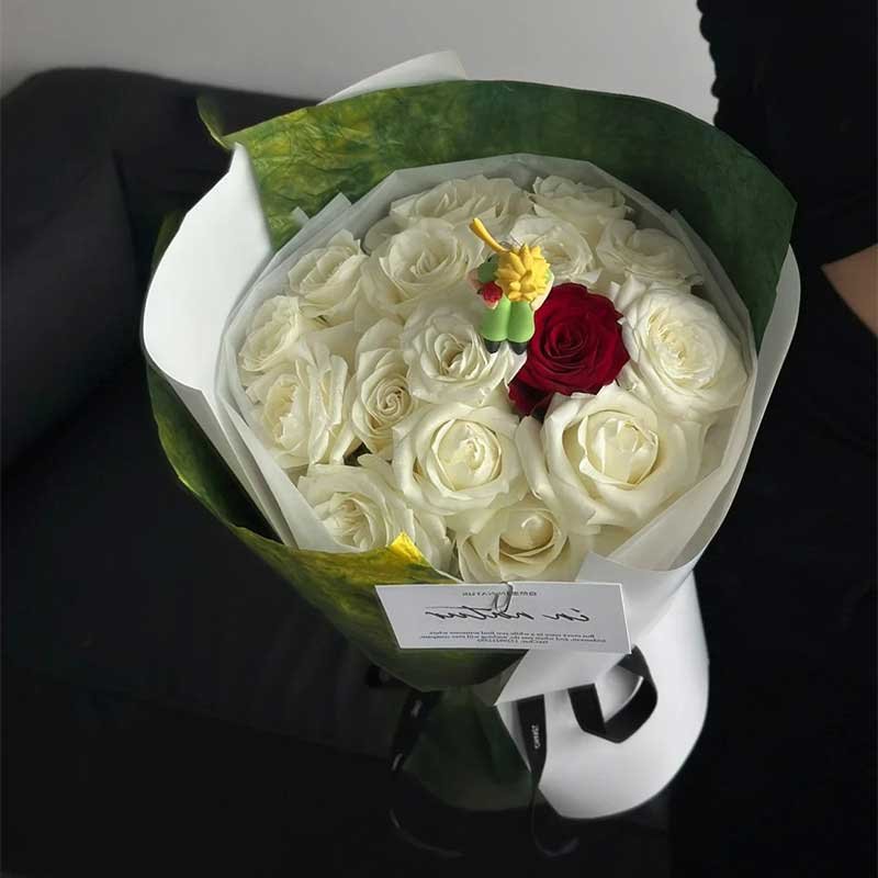 Flower wraps for bouquets