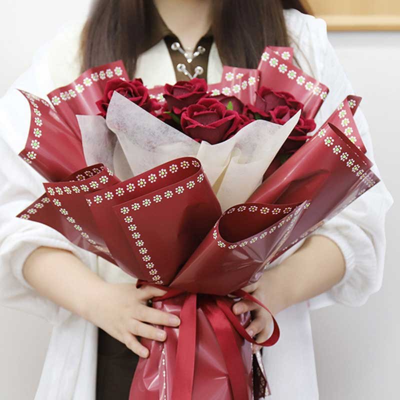 wrapping a flower bouquet - Image 4