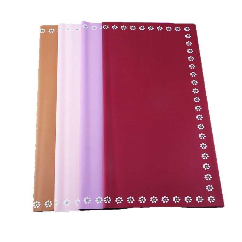 wrapping a flower bouquet - Image 5